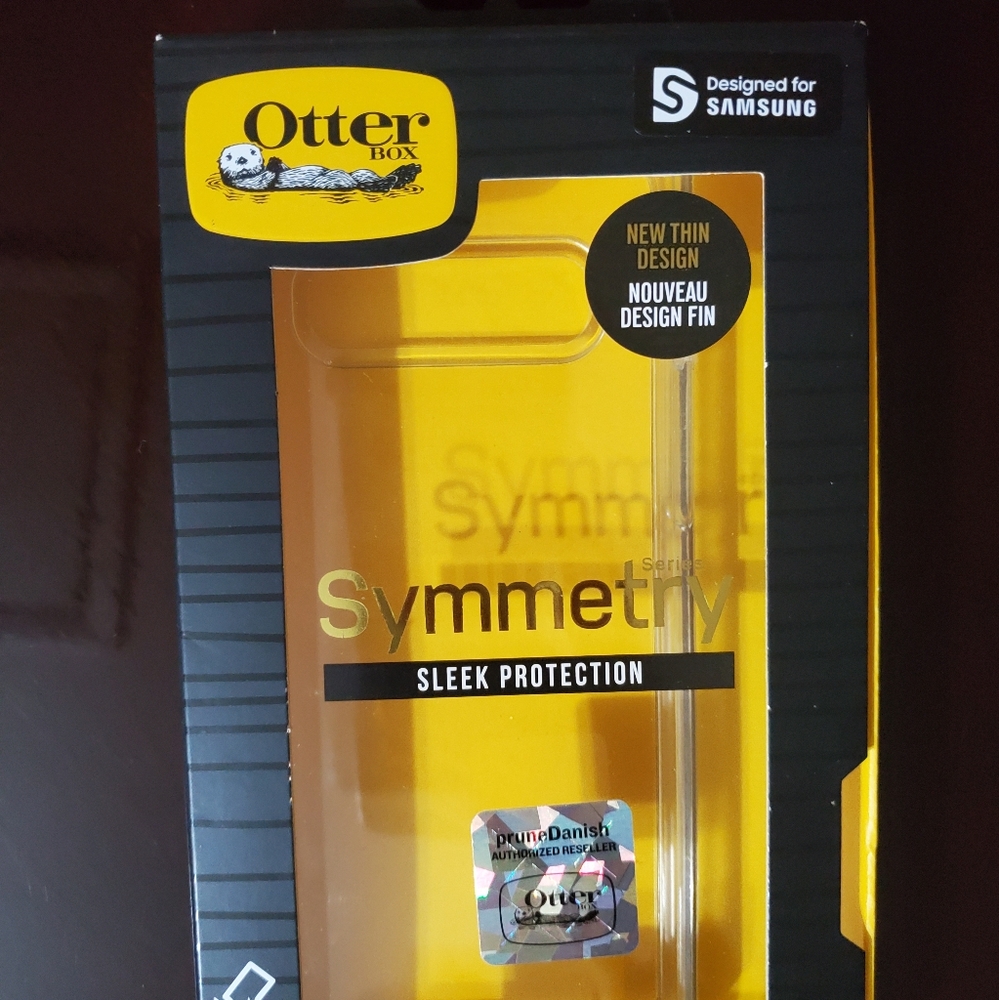Otter Box clear case for Galaxy S10+